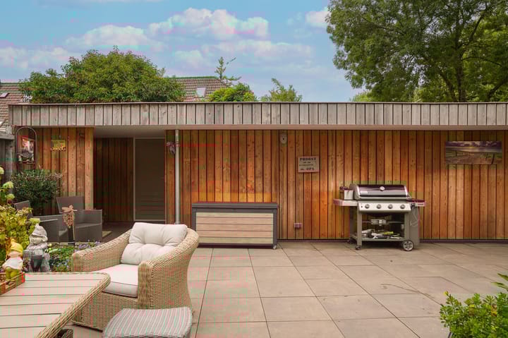 Photo 39 of Boterbloem 1