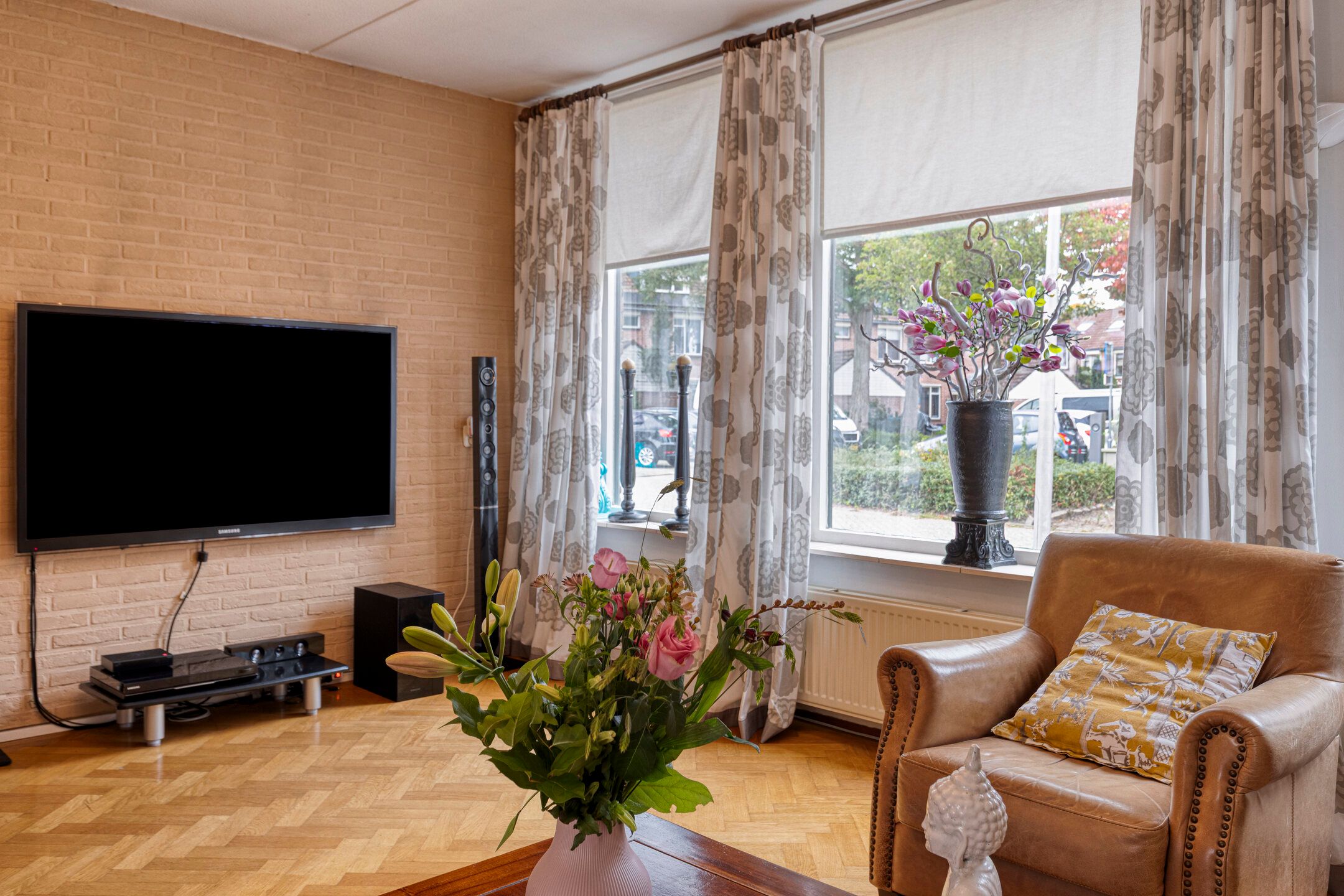 Foto 3 van Weegbree 17