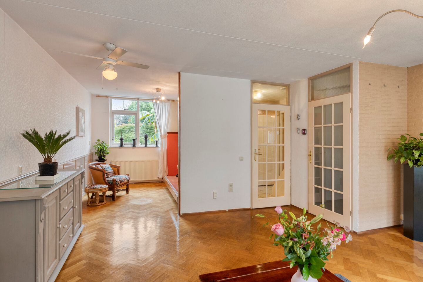 Foto 5 van Weegbree 17