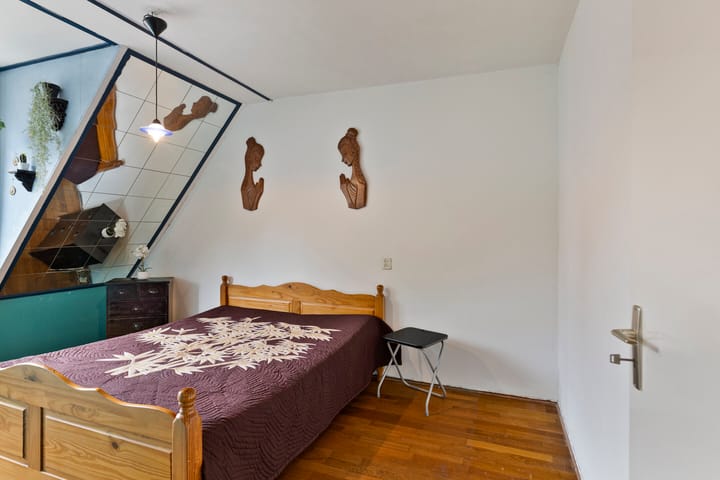 Foto 12 van Weegbree 17