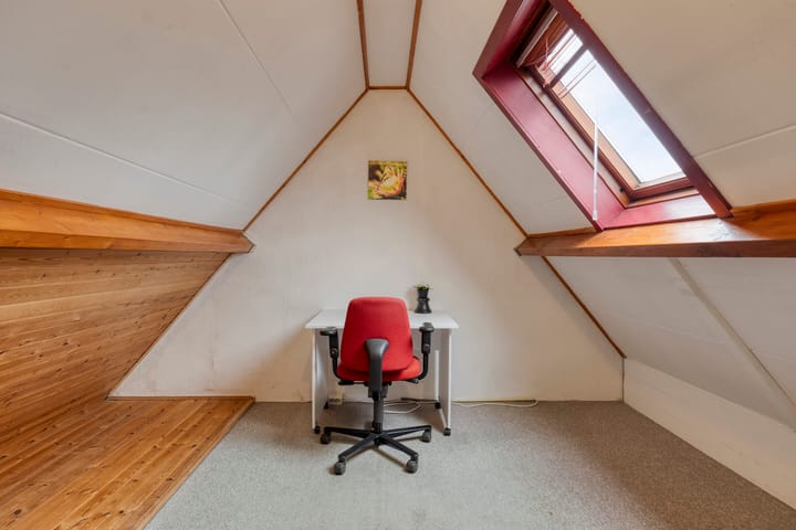 Foto 20 van Weegbree 17