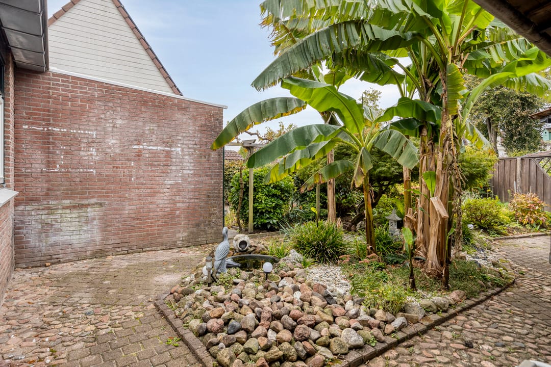 Foto 22 van Weegbree 17