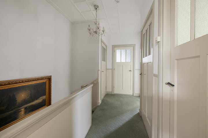 Photo 17 of Burgemeester le Coultrestraat 20