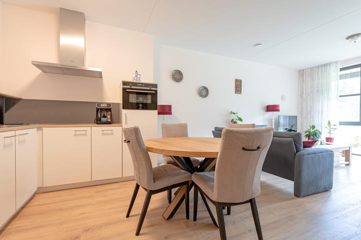 Foto 9 van Tusseler 115