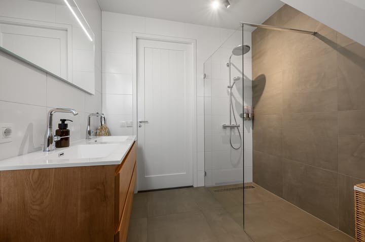 Foto 40 van Nicolaas Blokkerlaan 15