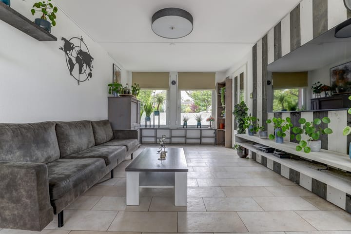 Photo 9 of Christinastraat 26