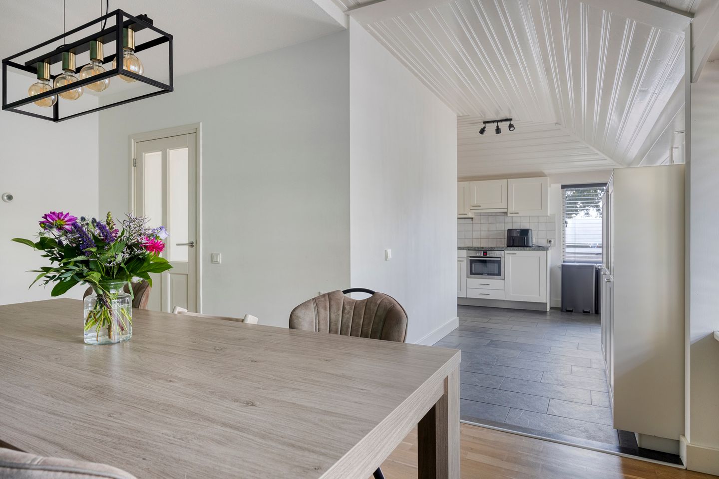 Foto 10 van Molenaarstraat 15