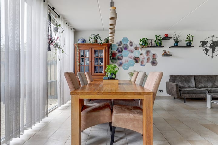 Photo 15 of Christinastraat 26