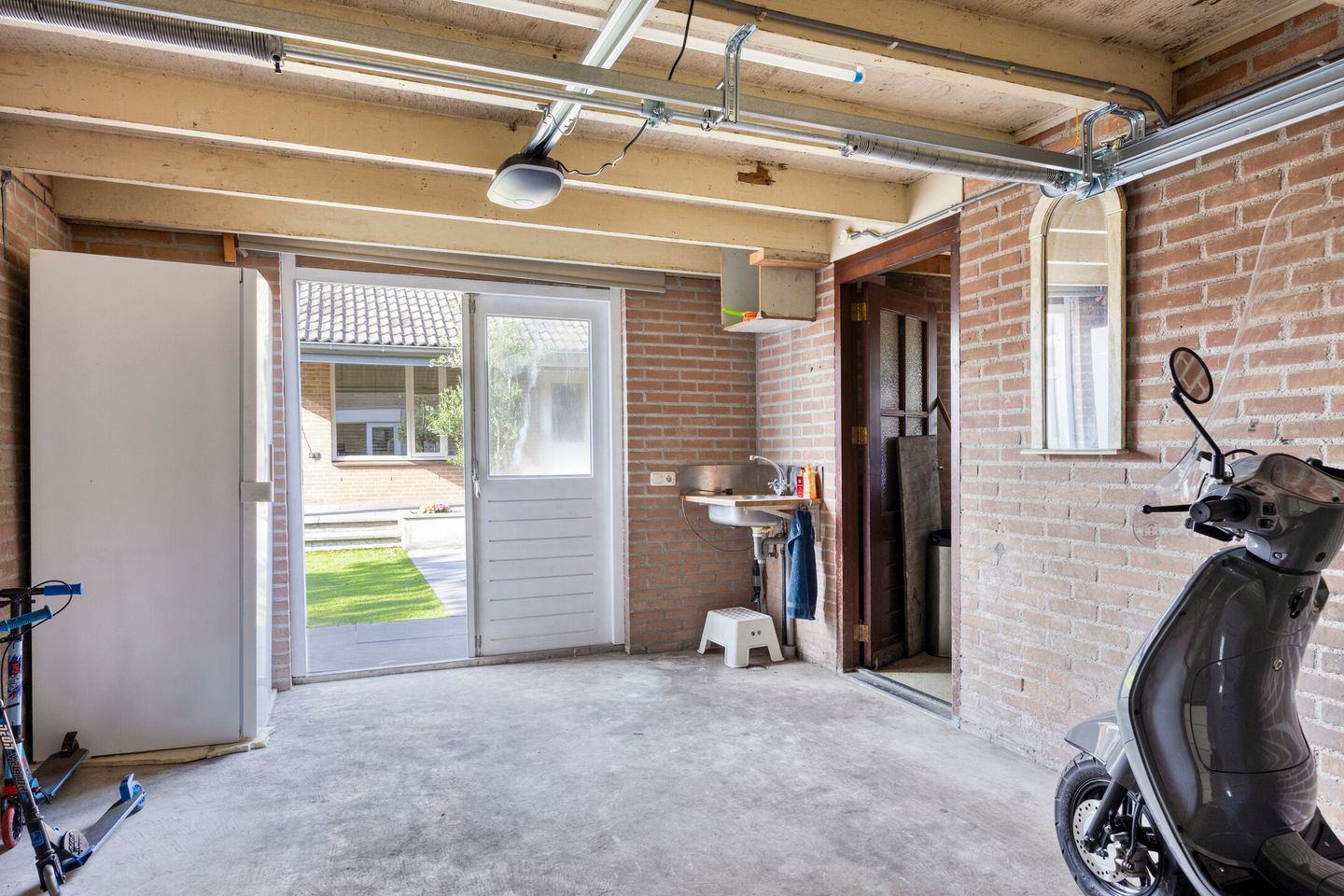 Foto 35 van Molenaarstraat 15