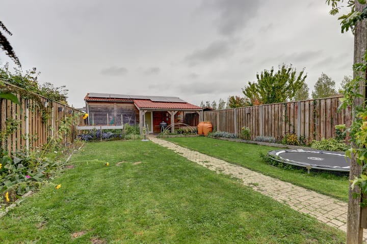 Photo 38 of Christinastraat 26