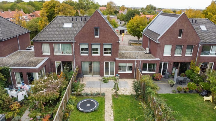 Photo 44 of Christinastraat 26