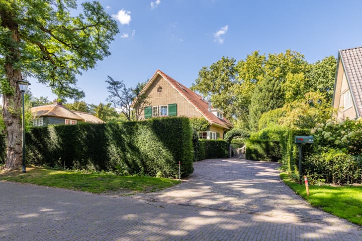 Foto 3 van Zwaluwenweg 12-A