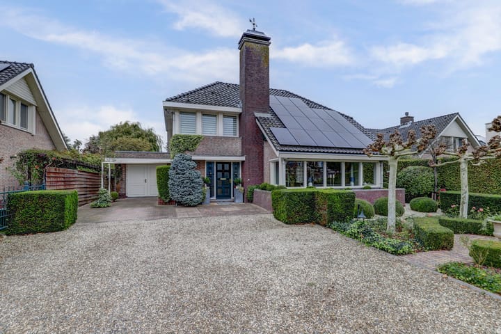 Photo 3 of Brugweg 102-B