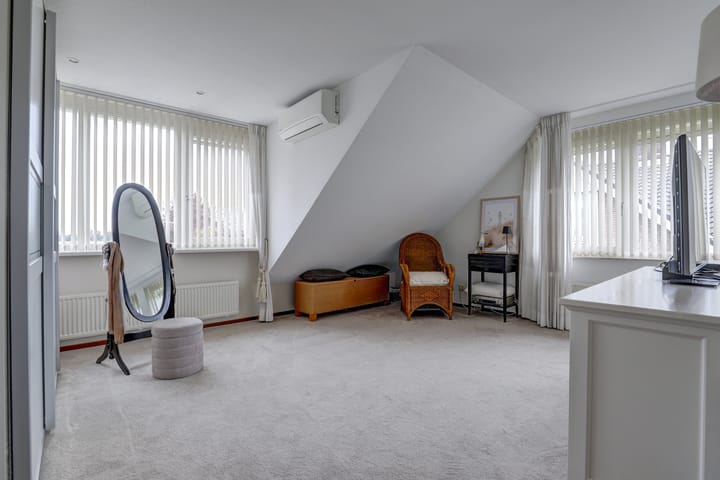 Foto 43 van Brugweg 102-B