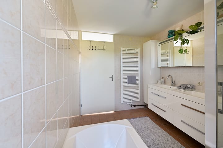 Foto 40 van Waterleliekade 49