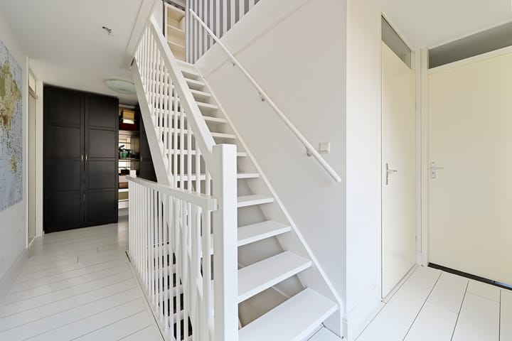 Foto 47 van Waterleliekade 49