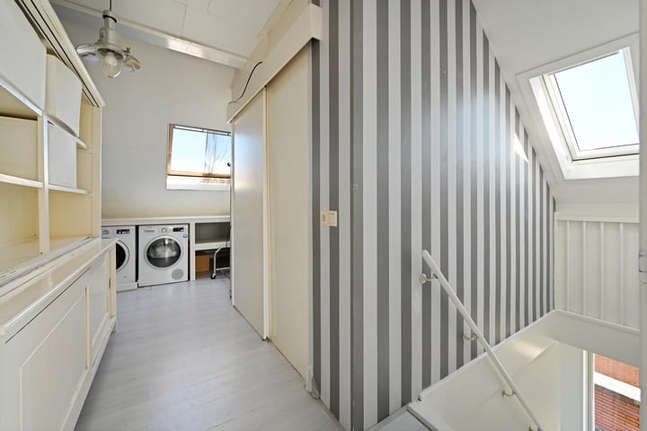 Foto 48 van Waterleliekade 49