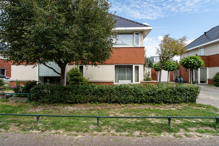 Foto 53 van Waterleliekade 49