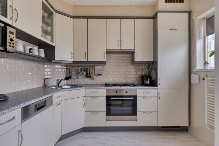 Photo 3 of van Heetveldestraat 20