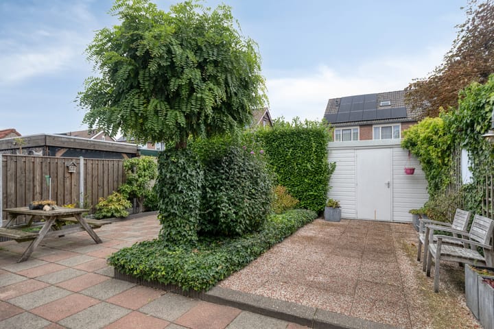 Photo 23 of van Heetveldestraat 20