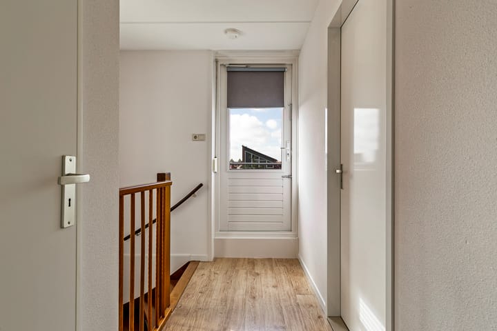 Photo 23 of John Lennonlaan 48