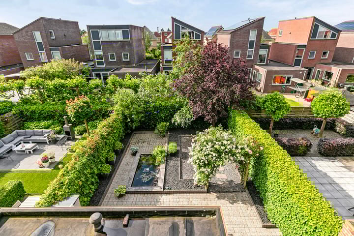 Photo 28 of John Lennonlaan 48