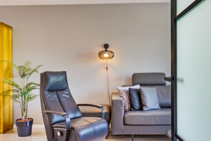 Photo 6 of John Lennonlaan 48