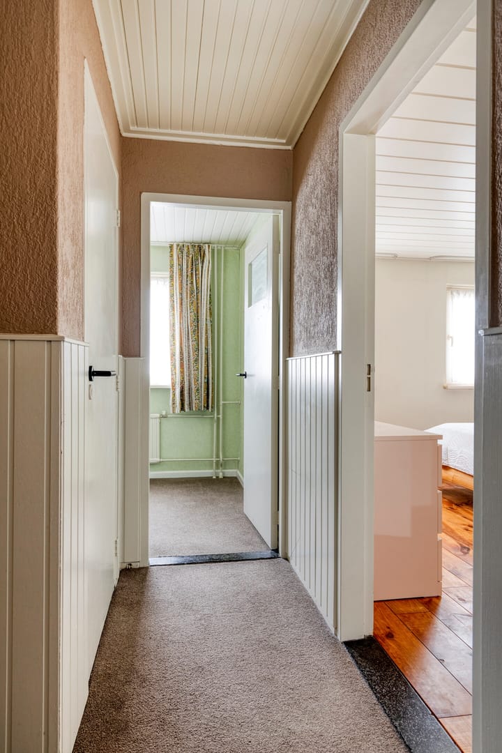 Photo 20 of Kerstroosstraat 4