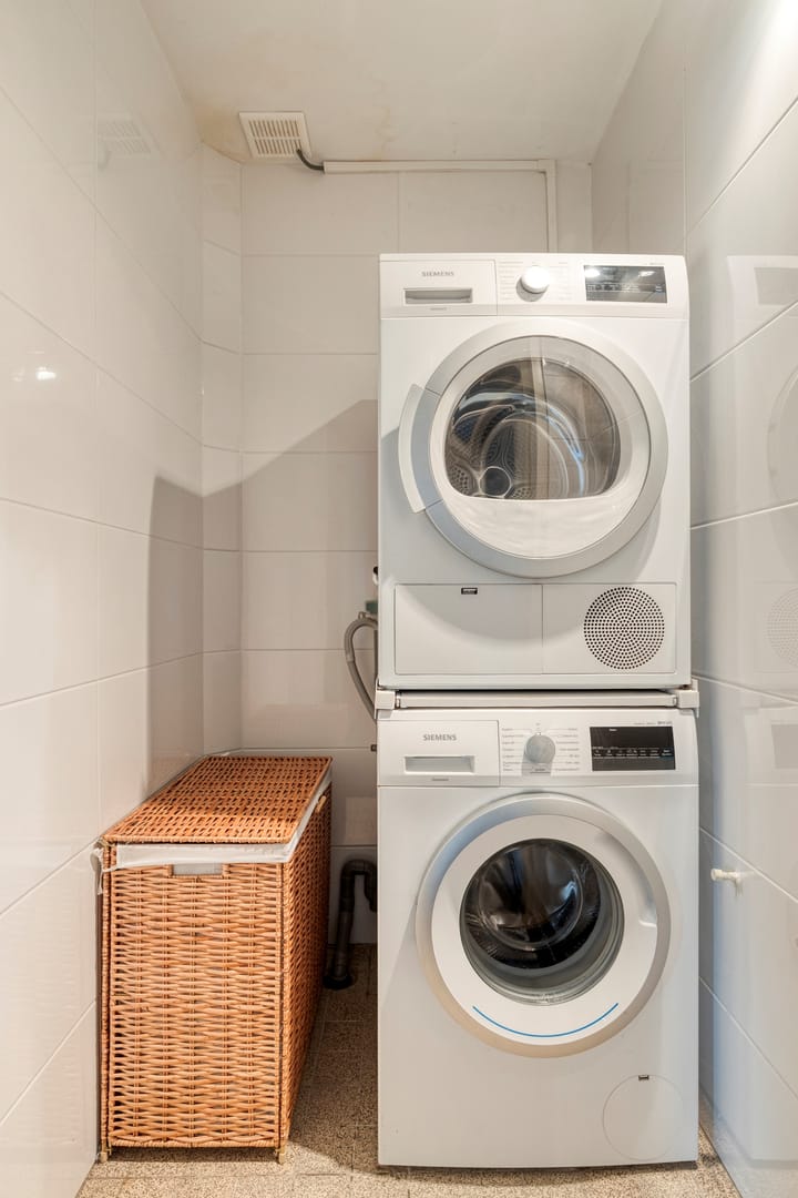 Photo 21 of Kerstroosstraat 4