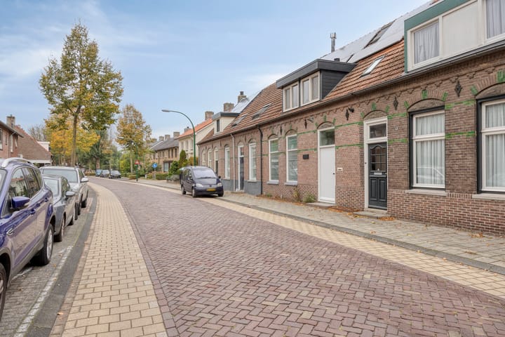 Photo 8 of Kapelstraat 56