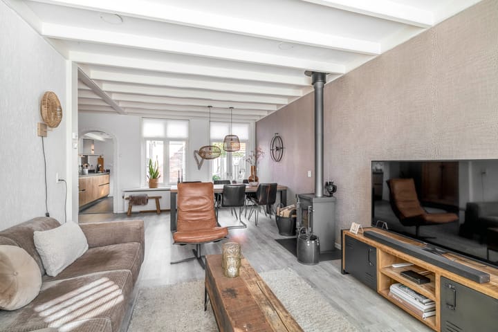 Foto 12 van Lijnbaan 84