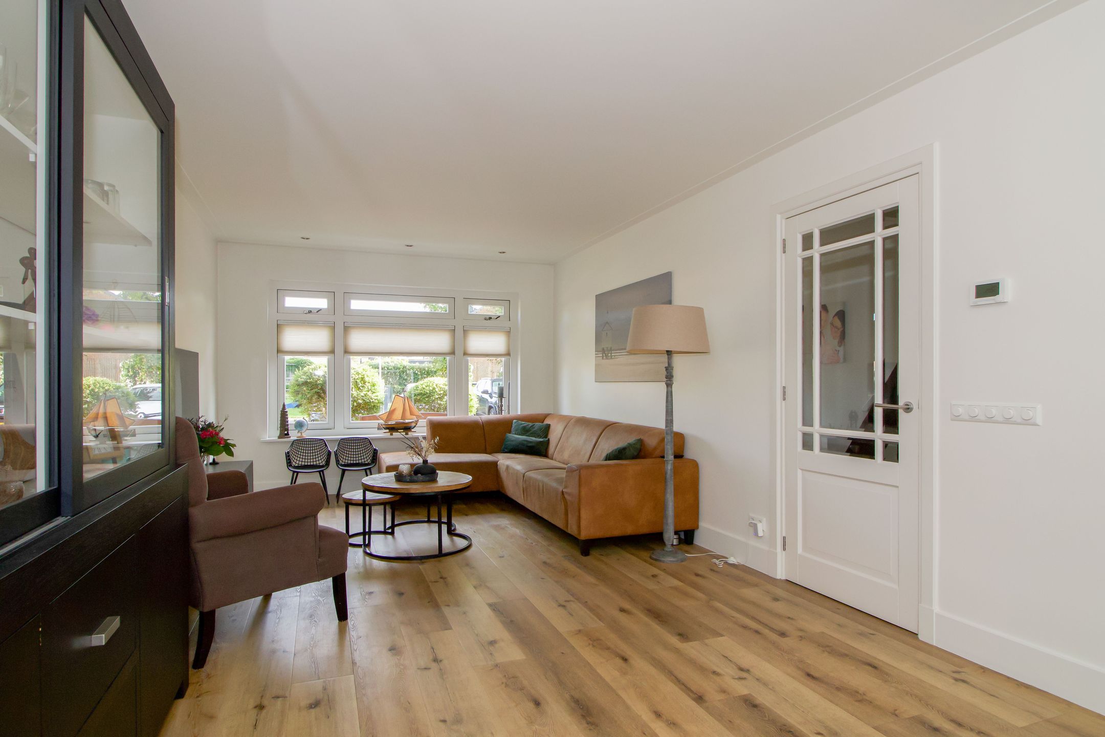 Photo 3 of van Westrhenen 28