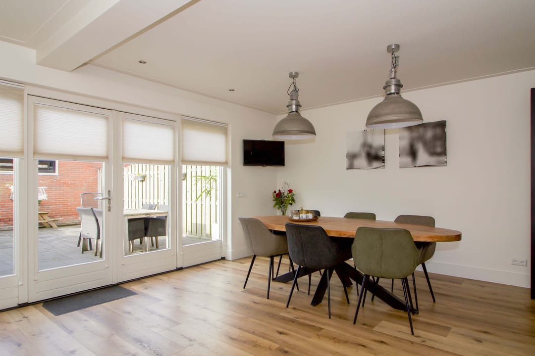 Photo 7 of van Westrhenen 28