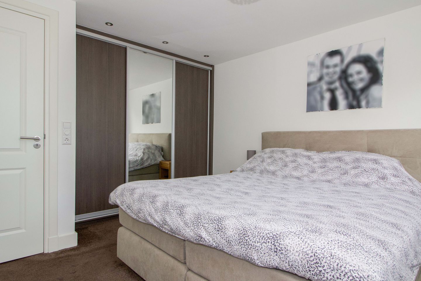 Photo 14 of van Westrhenen 28