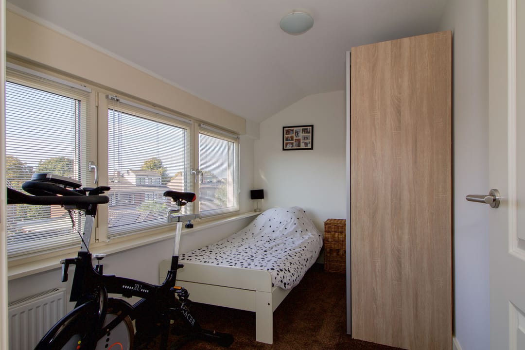 Photo 26 of van Westrhenen 28