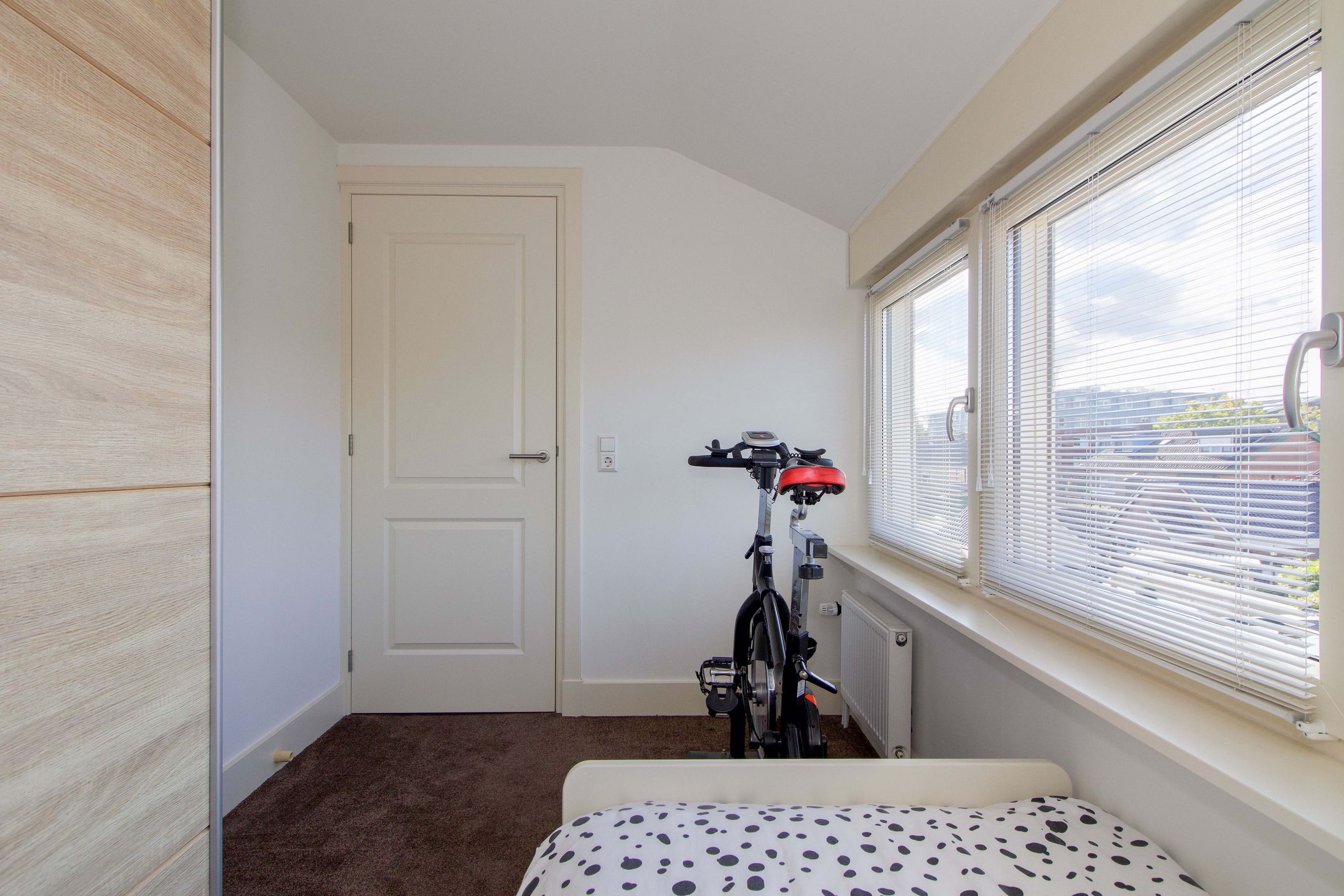 Photo 27 of van Westrhenen 28