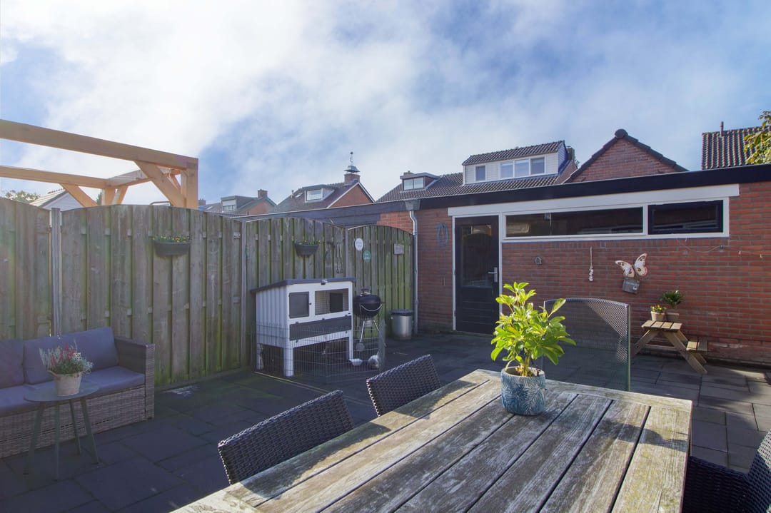 Photo 32 of van Westrhenen 28