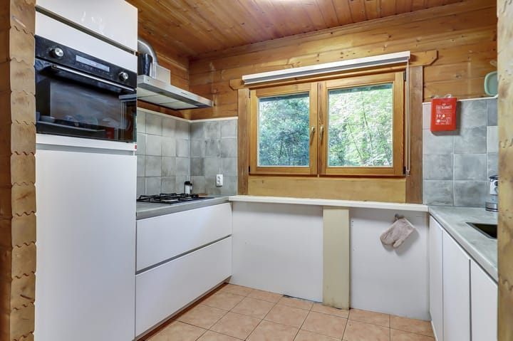 Photo 3 of Steenoven 12-B42