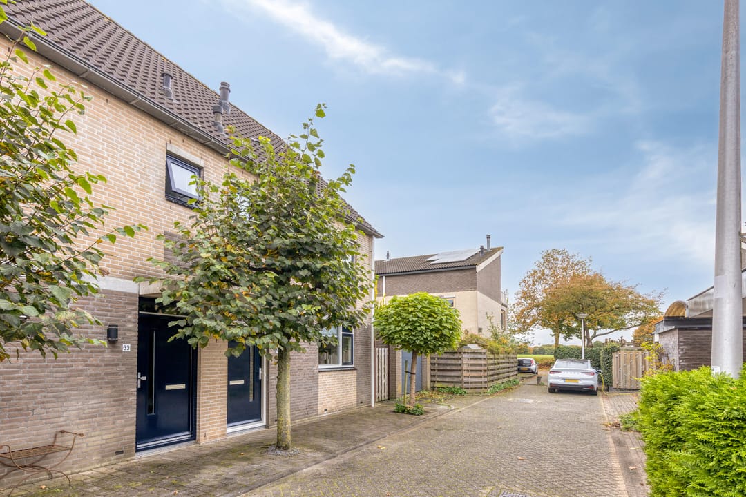 Foto 2 van Van Lunterenstraat 35