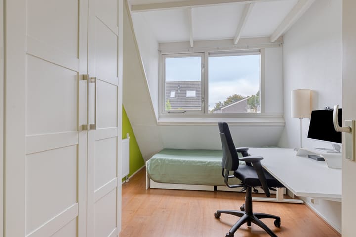 Foto 13 van Van Lunterenstraat 35