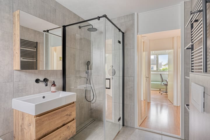 Foto 18 van Van Lunterenstraat 35