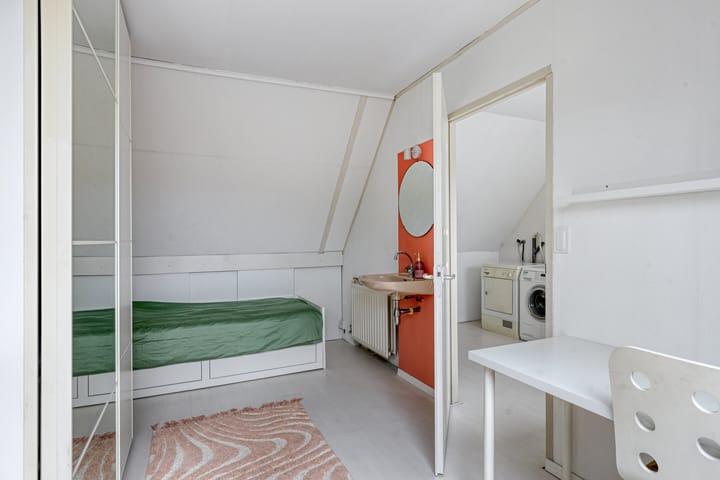 Foto 21 van Van Lunterenstraat 35