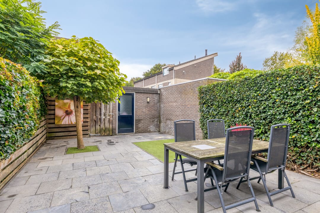 Foto 23 van Van Lunterenstraat 35