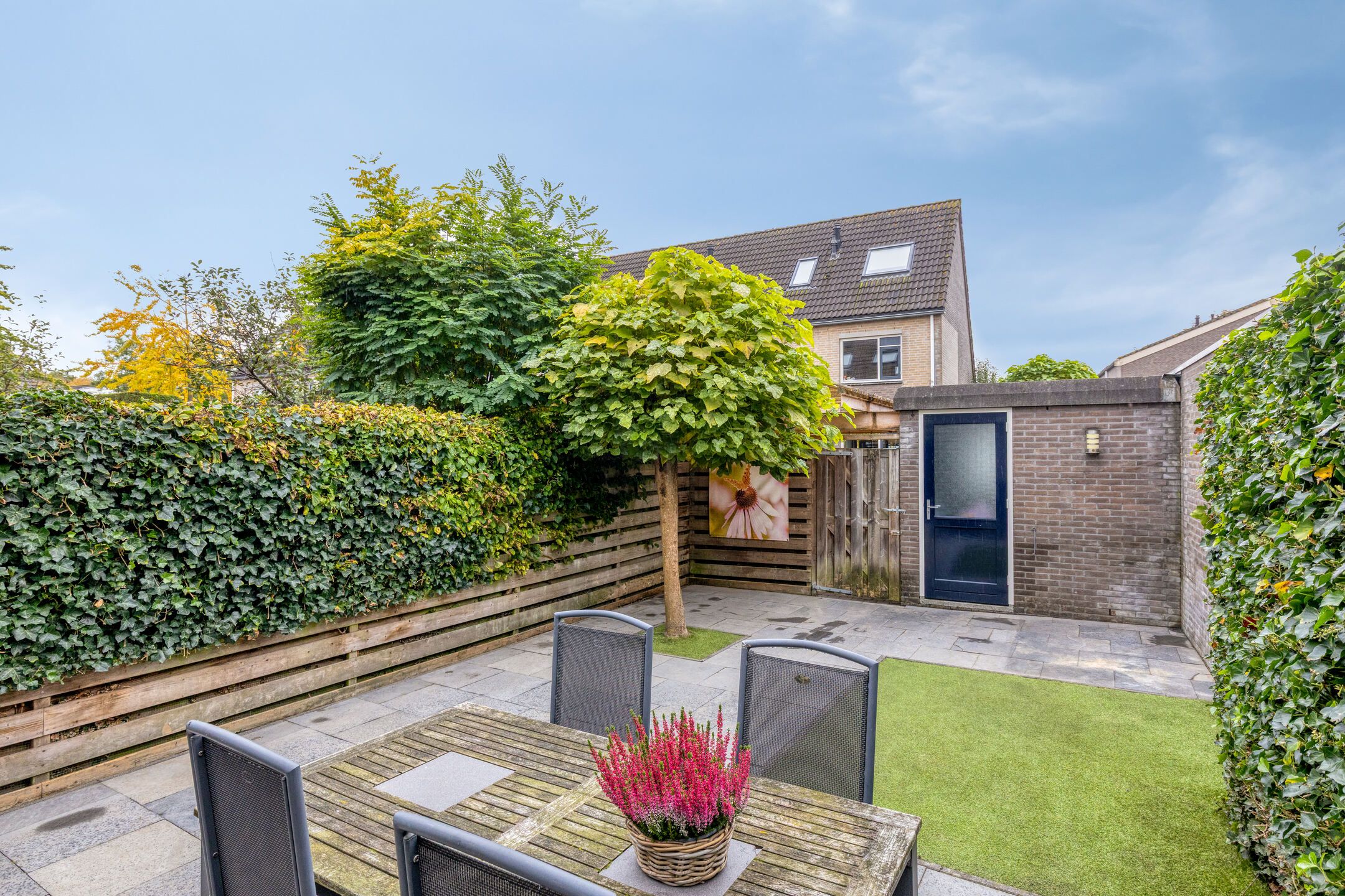 Foto 24 van Van Lunterenstraat 35