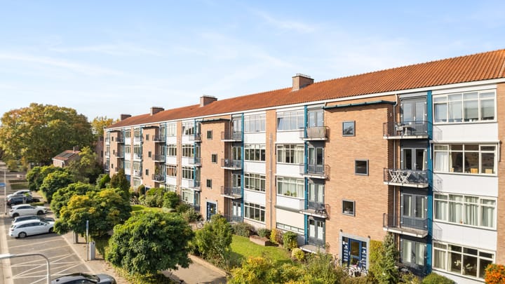 Foto 1 van Molukkenstraat 106