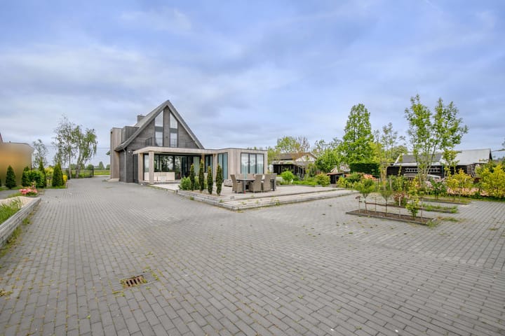 Foto 48 van Achterbroek 26-A