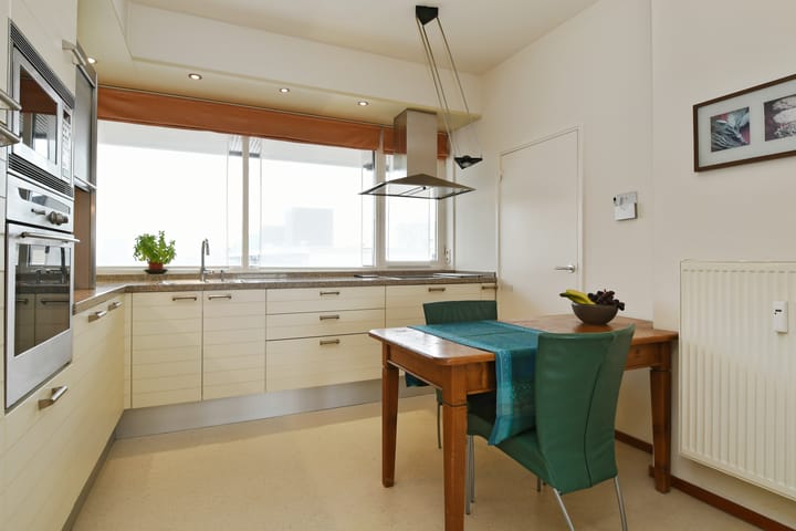 Photo 12 of Elzentlaan 93