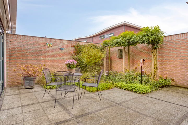 Foto 34 van Schout Lieshoutstraat 13