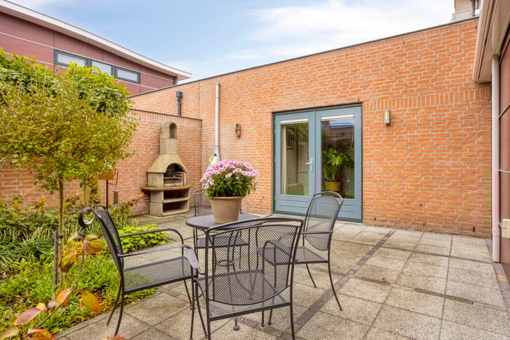 Foto 37 van Schout Lieshoutstraat 13