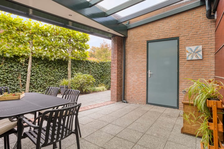 Foto 39 van Schout Lieshoutstraat 13